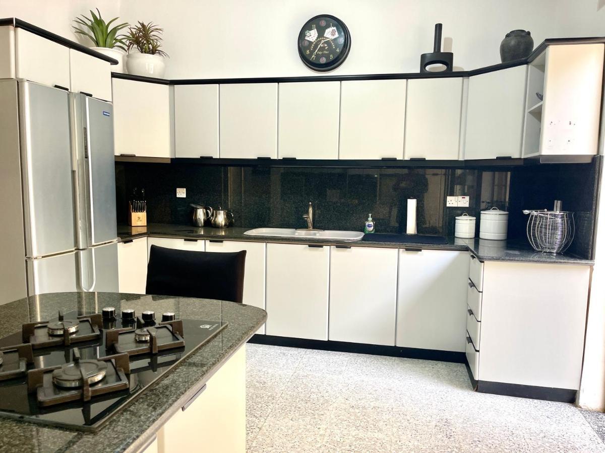 Ta Phyllis - Apartments & Villas With Sunset & Sea Views Għajnsielem Eksteriør bilde