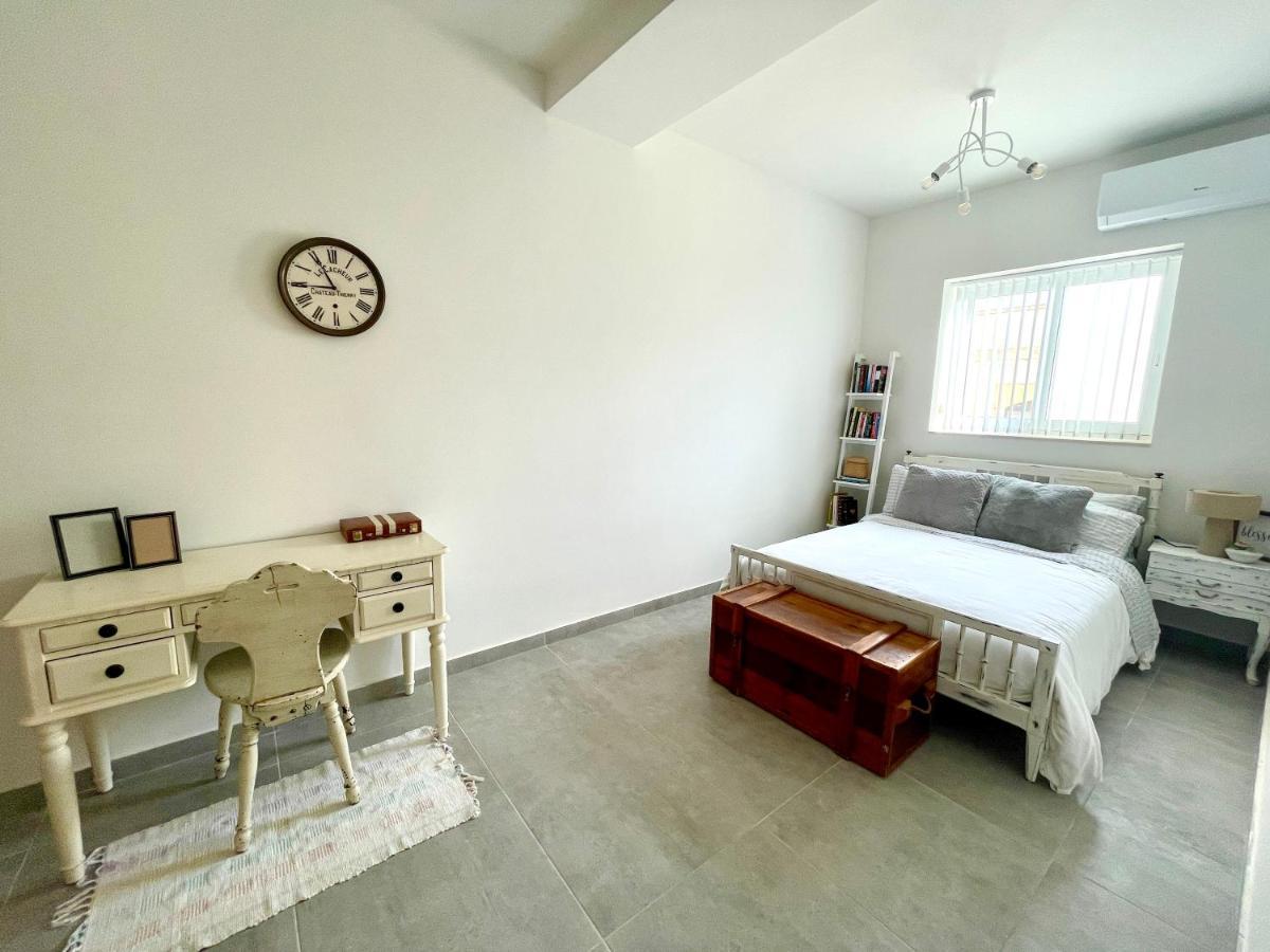 Ta Phyllis - Apartments & Villas With Sunset & Sea Views Għajnsielem Eksteriør bilde